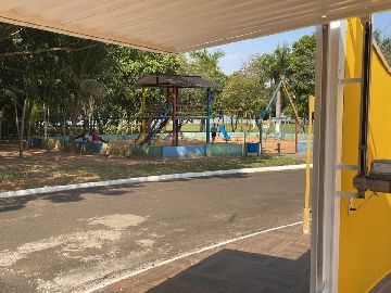vista parquinho condom�nio 