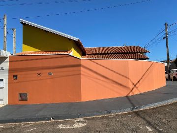 FACHADA LATERAL