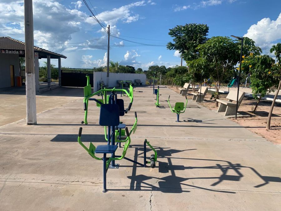 ACADEMIA AO AR LIVRE CONDOMINIO