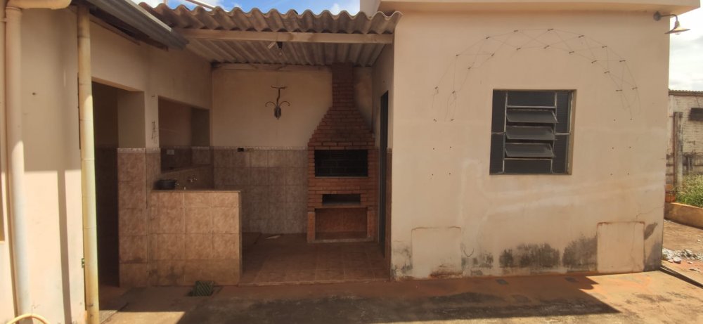 AREA DE CHURRASQUEIRA