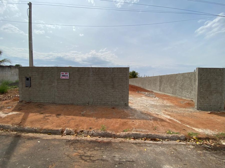 Terreno em Condomnio - Venda - Cond. Rio da Ona - Bairro Corguinho - Borborema - SP