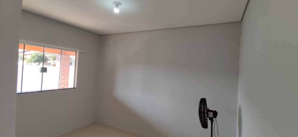 QUARTO/ESCRITÓRIO