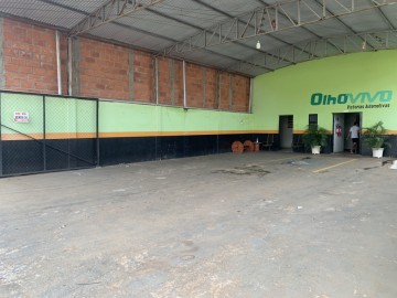 LATERAL BARRACO